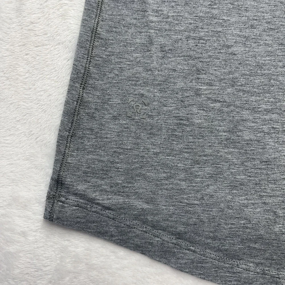 Lululemon Crewneck Tee Mens Small Heathered Gray Basic Athletic Short Sleeve